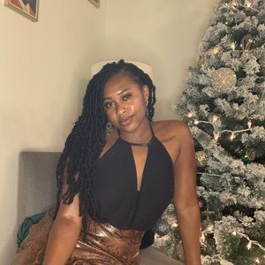 Meet your Posher, Daenisha